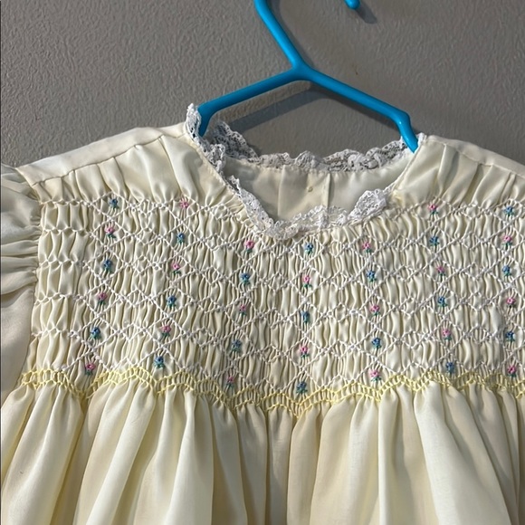 Yellow and White Vintage Dress with Puffed Sleeves - Picture 2 of 7